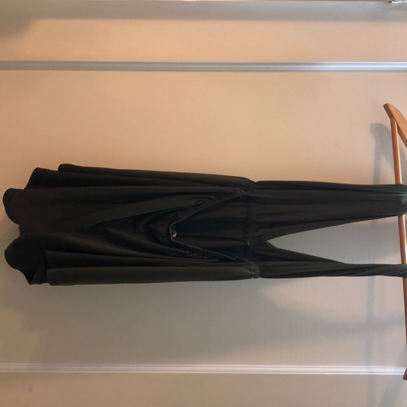 Brandy Melville dark green romper. Worn once. - Picture 2 of 3